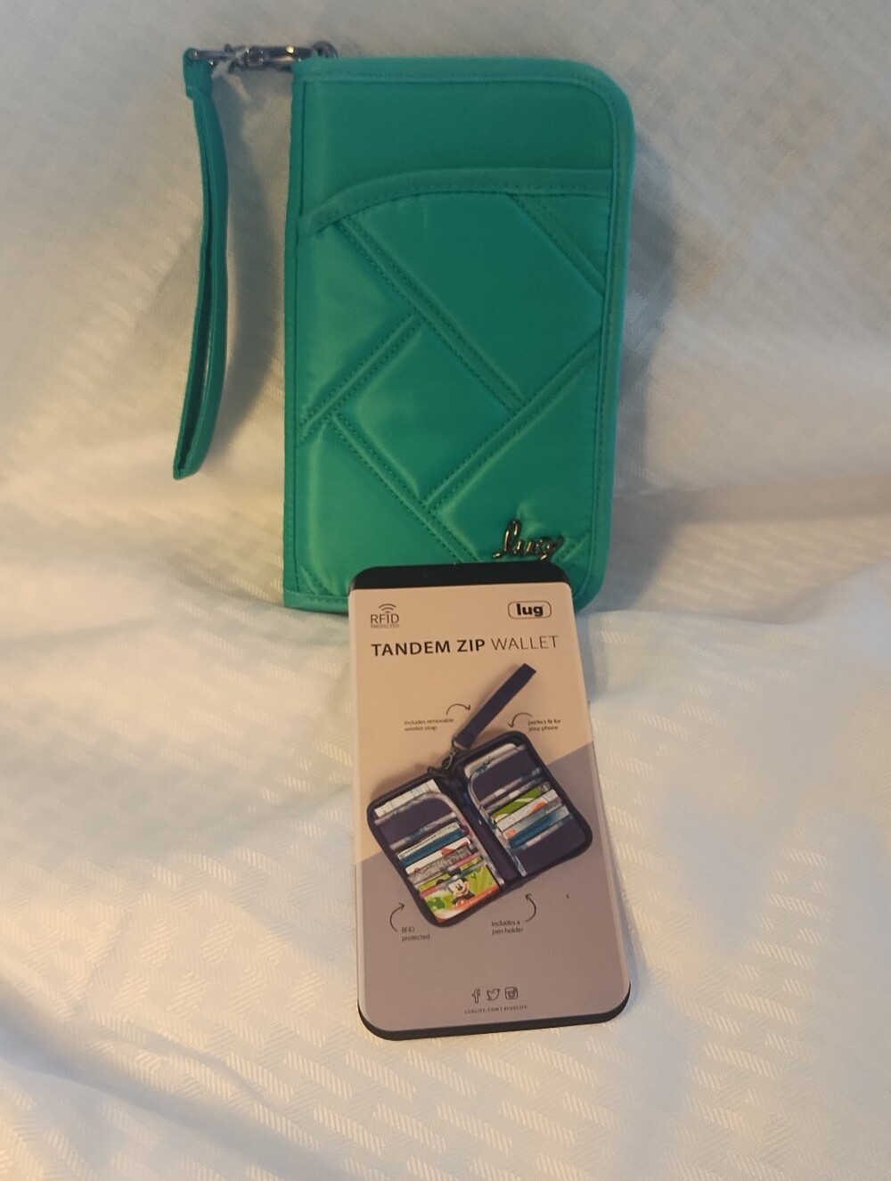 NWOT Lug Tandem Zip Legacy In Oasis Teal